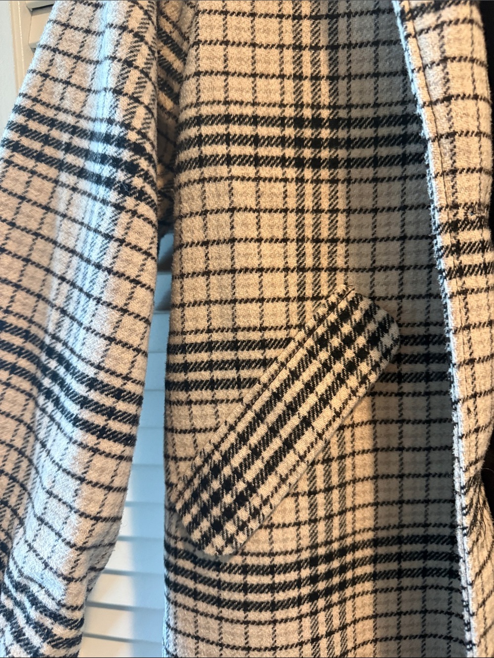 Whool Jacket - Picture 3 of 4
